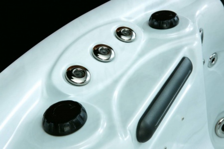 Гидромассажный СПА бассейн Sunrans SR865 Гидромассажный СПА бассейн Sunrans SR865