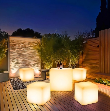 Светильник Куб 40 с питанием от АКБ, RGB Светильник Куб 40 с питанием от АКБ, RGB